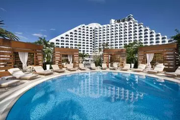 هتل Crown Metropol Perth