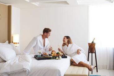 בית מלון כפרי Sheraton Bali Kuta Resort