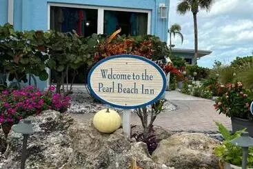 리조트 The Pearl Beach Inn