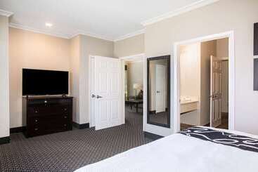 酒店 La Quinta By Wyndham Columbus Tx