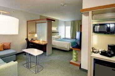 شقة فندقية Springhill Suites Alexandria