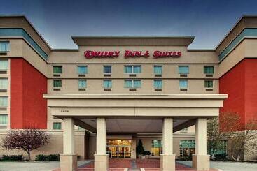 Отель Drury Inn & Suites St. Louis Arnold