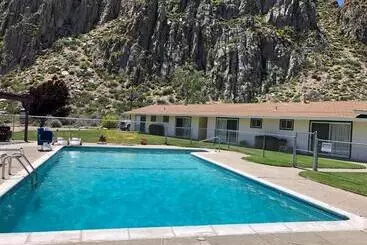 リゾートホテル Meadowcliff Lodge Coleville