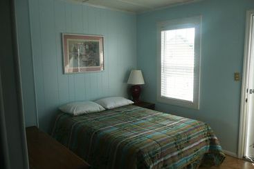 Double Barr Cottage Inn