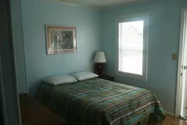 Double Barr Cottage Inn