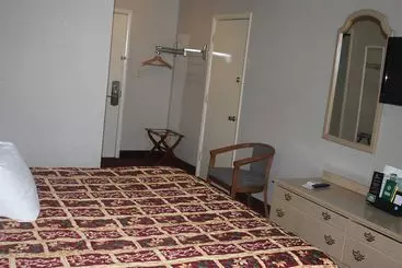 ホテル Super 6 Inn and Suites