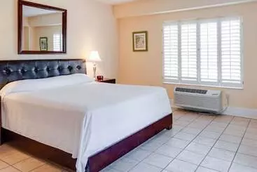Hotel Naples Park Central