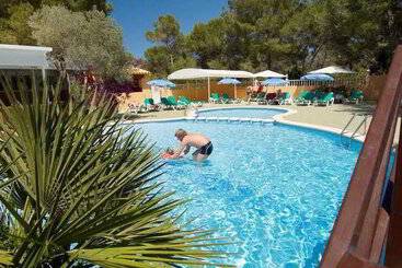 Ses Eufabietes Apartments & Restaurant