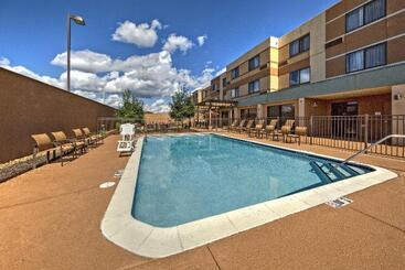 Szálloda Courtyard By Marriott Alexandria