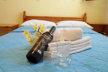 בית מלון כפרי Katerina Palaiochora