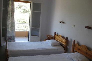 ホテル Zacharenia Apartments