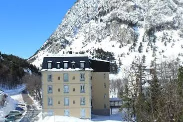 리조트 Continental Balneario De Panticosa