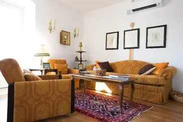 City Center Sunset Apartments