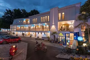 渡假胜地 Barry Memle Directly At The Lake