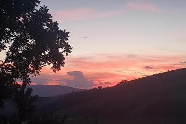 민박 Ellementares Guest House