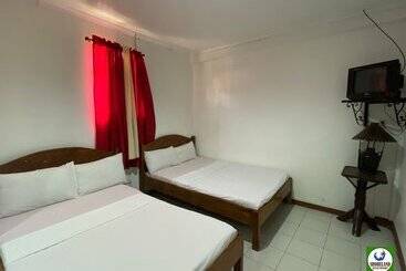 Shoreland Beach Resort By Cocotel