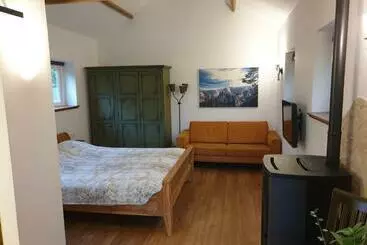 Bed and Breakfast The Walnut Tree