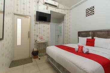 בית מלון כפרי Reddoorz Near City Walk Benhil