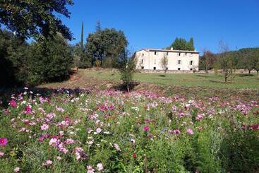 Panzió Les Jardins De Falguière