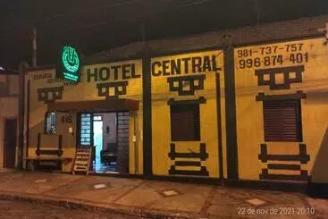 ホテル Central