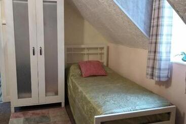 مبيت وإفطار The Old Bakery