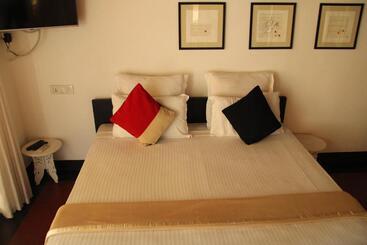 ホテル Petit Elephant