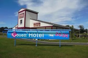 Отель Couett Hôtel Loudéac