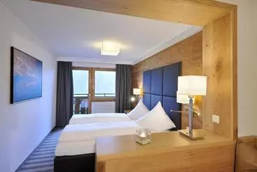 酒店 St. Georg Zum See