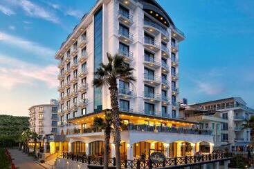 酒店 Ayvalik Cinar