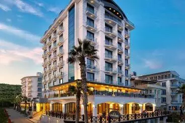 هتل Ayvalik Cinar