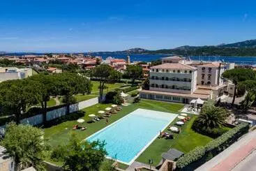 Ahr Baja Hotel & Spa Cannigione