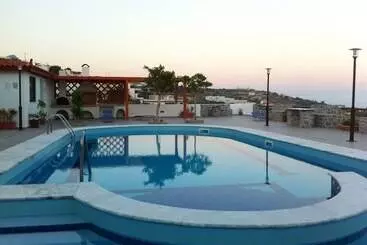 Aparthotel Filoxenia Villa