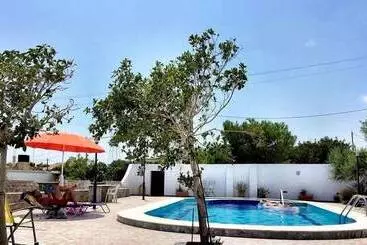 מלון דירות Filoxenia Villa