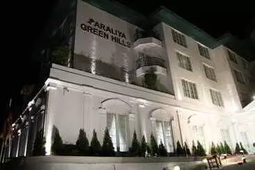 호텔 Araliya Green Hills   Where Historic Charm Mingles With Natural Beauty