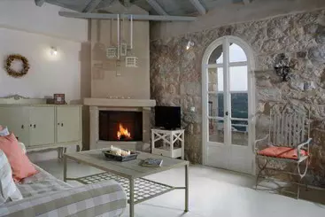 Residência Katikies Manis