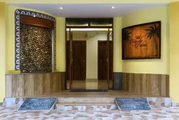 Bed and Breakfast Treebo Majestic Palms, 2 Km From Colva Beach