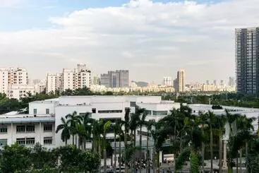 هتل Zhuhai Xiangzhou·huafa Shangdu·