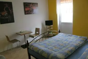 Majatalo Penzion Cizku U Trebone
