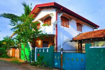 Pensjonat Senero House