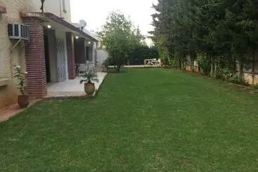 پانسیون Villa Tazi