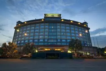 בית מלון כפרי Golden View