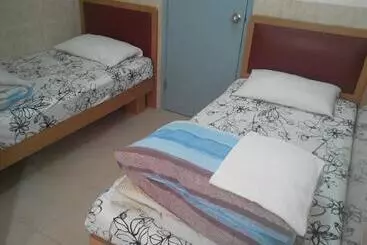 هتل V Inn