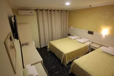 هتل Tres Fronteiras