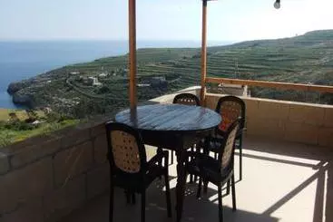 هتل روستایی Dar Haniena Farm House