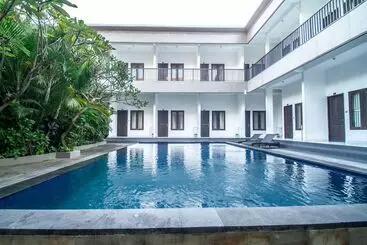 בית מלון כפרי Seminyak Point Guesthouse