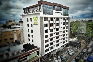 هتل Weston Suites