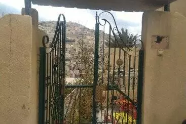 هتل Brother Home