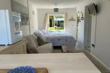 Bed and Breakfast Woodland Nook