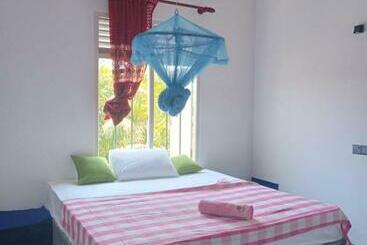 هاستل Muru S Place