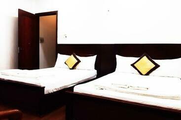 Hotel Reddoorz Khang Manh